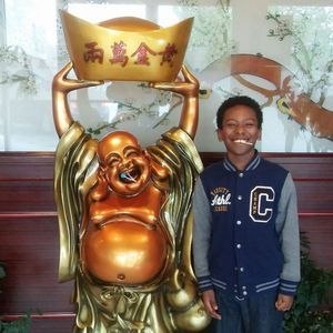 Meet your Posher, Ernest